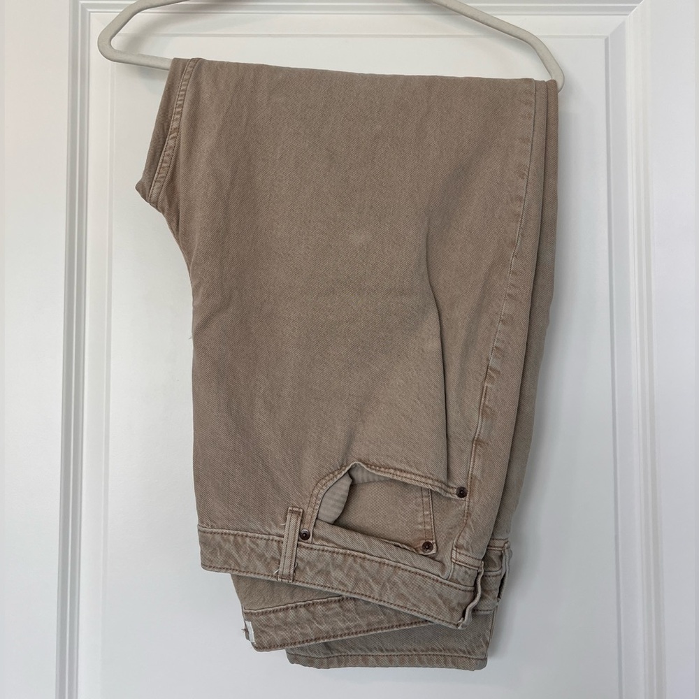 Abercrombie & Fitch Beige High Rise Jeans